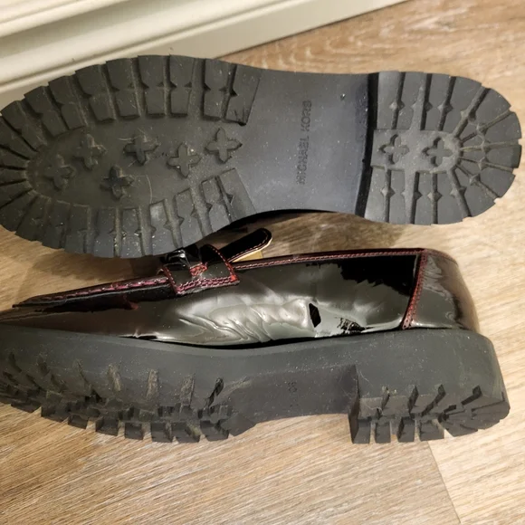 Micheal Kors Blaine Loafer Size 8 Burgundy/Gunmetal Chain Logo - Picture 12 of 16